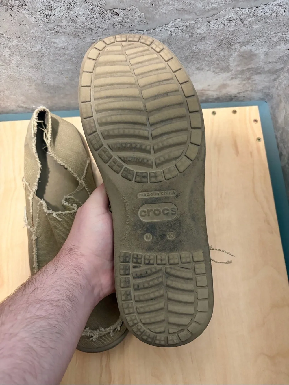 Crocs Santa Cruz Loafer men’s size 13